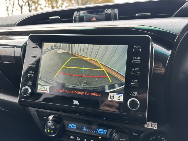 2022 (22) TOYOTA COMMERCIAL HILUX Invincible X D/Cab Pick Up 2.8 D-4D Auto 4724704