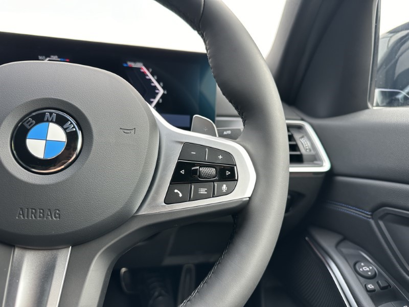  BMW 3 SERIES 320i M Sport 4dr Step Auto 3439509