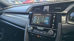 2018 (18) HONDA CIVIC 1.6 i-DTEC SR 5dr 4695444