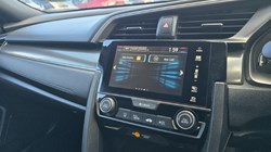 2018 (18) HONDA CIVIC 1.6 i-DTEC SR 5dr 4695445