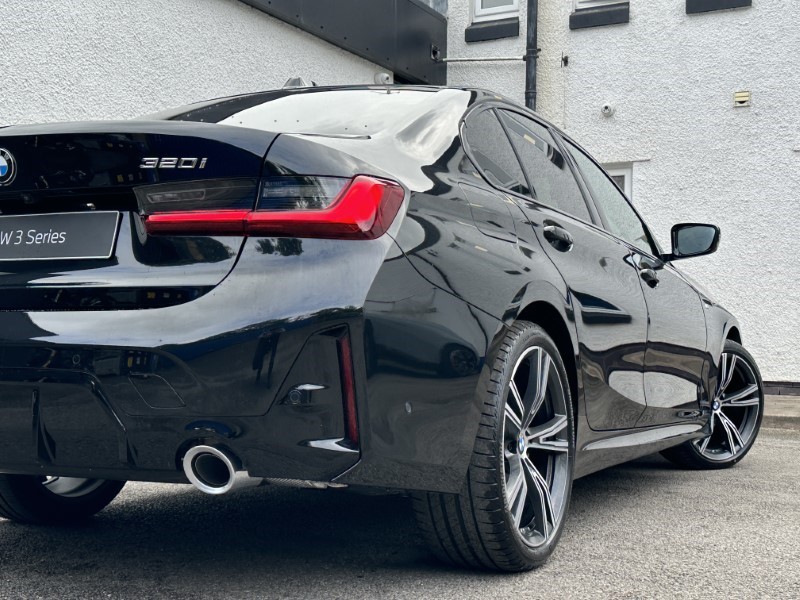  BMW 3 SERIES 320i M Sport 4dr Step Auto 3439532