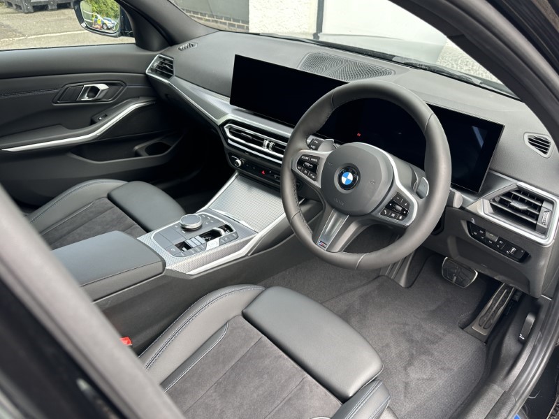  BMW 3 SERIES 320i M Sport 4dr Step Auto 3439525