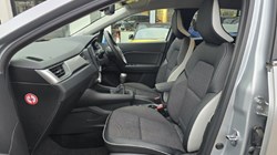 2022 (72) RENAULT CAPTUR 1.0 TCE 90 Techno 5dr 4677725