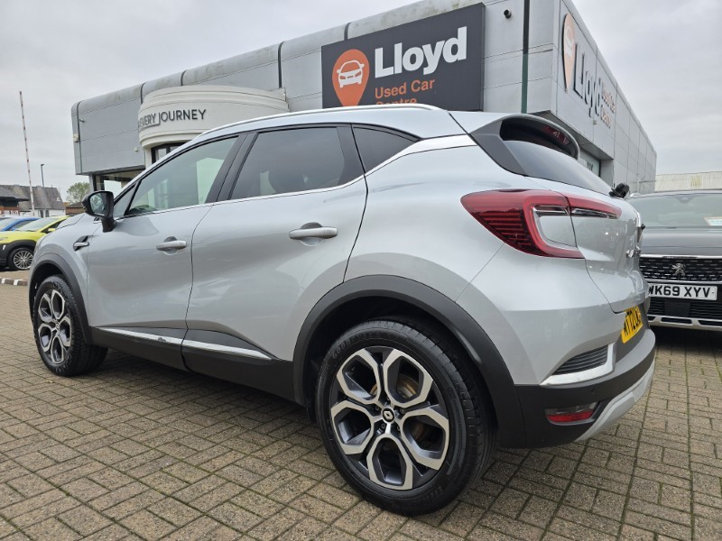 2022 (72) RENAULT CAPTUR 1.0 TCE 90 Techno 5dr 4677712