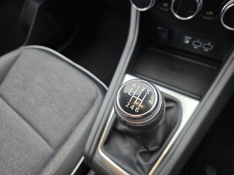 2022 (72) RENAULT CAPTUR 1.0 TCE 90 Techno 5dr 4677739