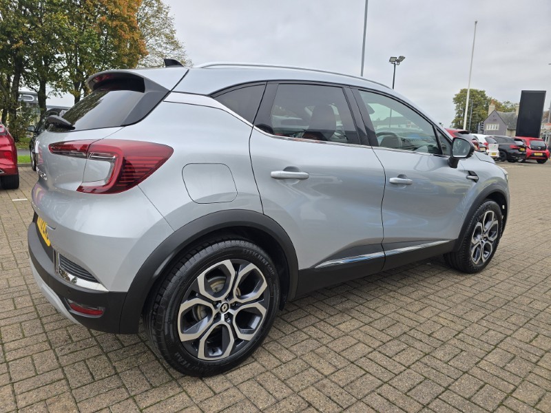 2022 (72) RENAULT CAPTUR 1.0 TCE 90 Techno 5dr 4677709