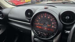 2016 (16) MINI PACEMAN 1.6 Cooper 3dr 4706570