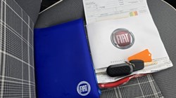 2019 (19) FIAT 500 1.2 Lounge 3dr 4746353