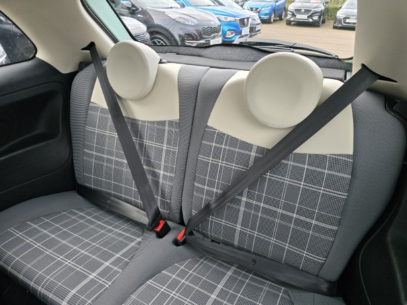 2019 (19) FIAT 500 1.2 Lounge 3dr 4746331