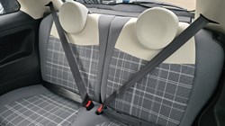 2019 (19) FIAT 500 1.2 Lounge 3dr 4746331