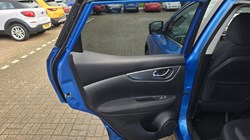 2018 (18) NISSAN QASHQAI 1.2 DiG-T N-Connecta 5dr Xtronic 4747914