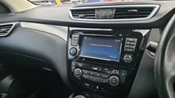 2018 (18) NISSAN QASHQAI 1.2 DiG-T N-Connecta 5dr Xtronic 4747937