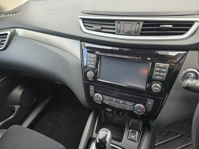2018 (18) NISSAN QASHQAI 1.2 DiG-T N-Connecta 5dr Xtronic 4747928