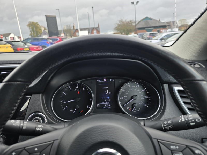 2018 (18) NISSAN QASHQAI 1.2 DiG-T N-Connecta 5dr Xtronic 4747934