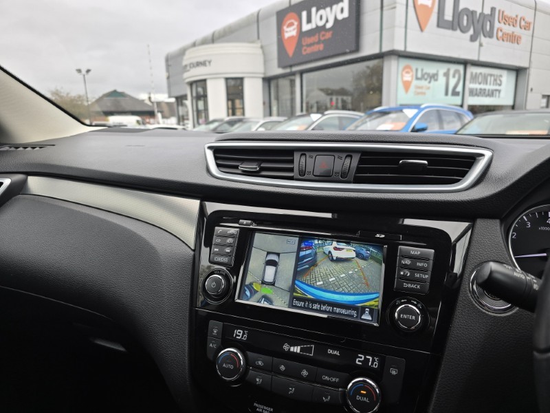 2018 (18) NISSAN QASHQAI 1.2 DiG-T N-Connecta 5dr Xtronic 4747904