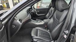 2019 (19) BMW 3 SERIES 330i M Sport 4dr Step Auto 4738068