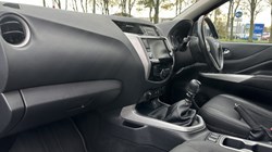 2020 (70) NISSAN COMMERCIAL NAVARA Double Cab Pick Up Tekna 2.3dCi 190 TT 4WD 4752096