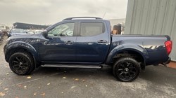 2020 (70) NISSAN COMMERCIAL NAVARA Double Cab Pick Up Tekna 2.3dCi 190 TT 4WD 4752084