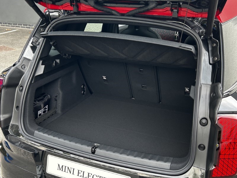  MINI COUNTRYMAN 230kW SE Sport [Level 2] ALL4 66kWh 5dr Auto 3595530