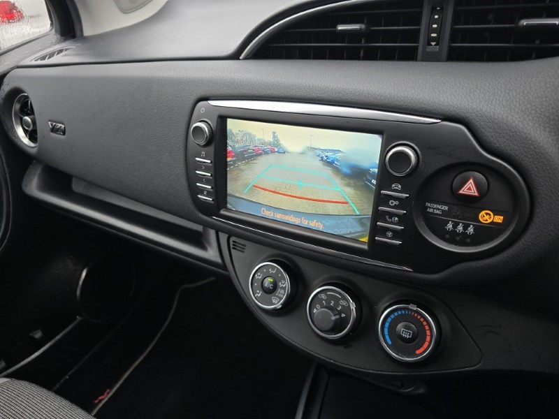 2020 (20) TOYOTA YARIS 1.5 VVT-i Y20 5dr [Bi-tone] 4751169