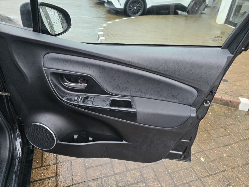 2020 (20) TOYOTA YARIS 1.5 VVT-i Y20 5dr [Bi-tone] 4751157