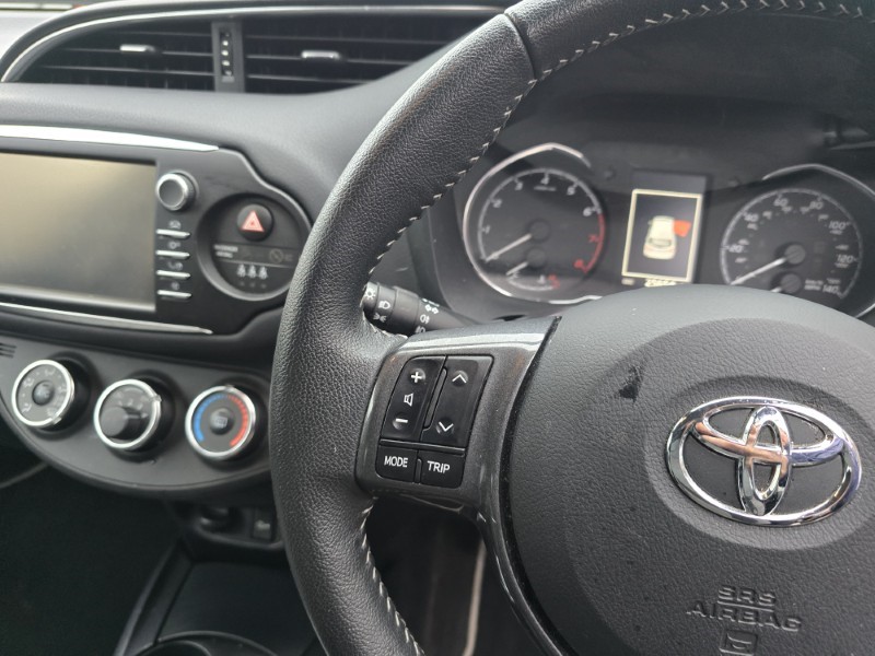 2020 (20) TOYOTA YARIS 1.5 VVT-i Y20 5dr [Bi-tone] 4751162