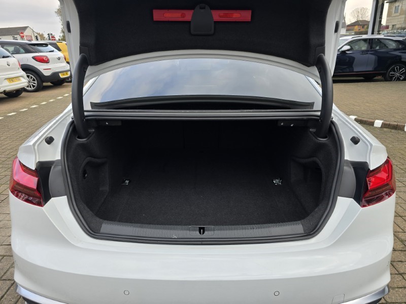 2023 (72) AUDI A5 35 TFSI S Line 2dr S Tronic 4754933