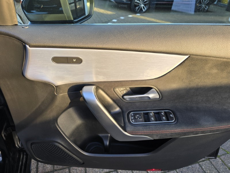 2019 (69) MERCEDES-BENZ A CLASS A200 AMG Line Executive 5dr 4785916