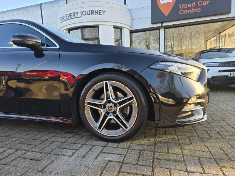 2019 (69) MERCEDES-BENZ A CLASS A200 AMG Line Executive 5dr 4785848