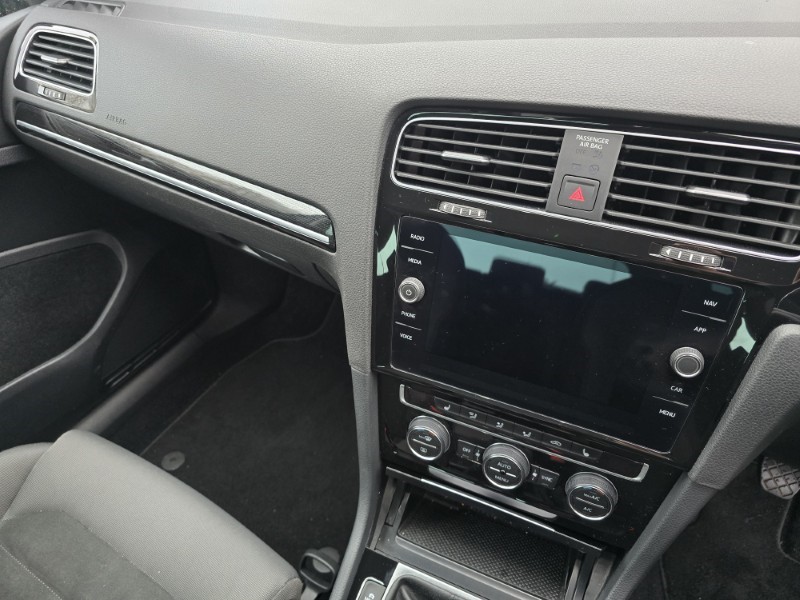 2020 (20) VOLKSWAGEN GOLF 1.5 TSI EVO 150 GT Edition 5dr 4753363