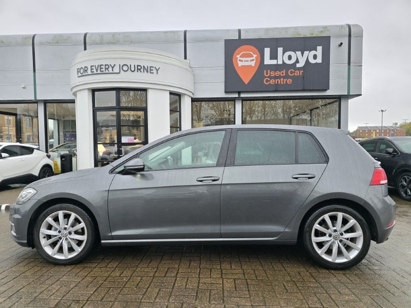 2020 (20) VOLKSWAGEN GOLF 1.5 TSI EVO 150 GT Edition 5dr 4753344