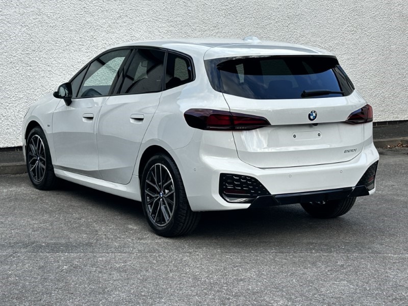  BMW 2 SERIES 220i MHT M Sport 5dr DCT 3560891