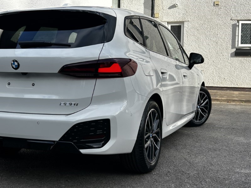  BMW 2 SERIES 220i MHT M Sport 5dr DCT 3560920