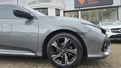 2020 (20) HONDA CIVIC 1.0 VTEC Turbo 126 EX 5dr 4754680