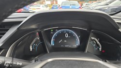 2020 (20) HONDA CIVIC 1.0 VTEC Turbo 126 EX 5dr 4754735