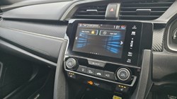 2020 (20) HONDA CIVIC 1.0 VTEC Turbo 126 EX 5dr 4754733