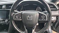 2020 (20) HONDA CIVIC 1.0 VTEC Turbo 126 EX 5dr 4754724