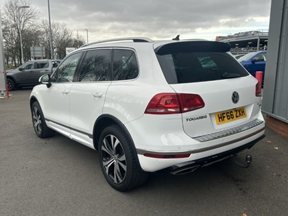 2016 (66) VOLKSWAGEN TOUAREG 3.0 V6 TDI BlueMotion Tech 262 R-Line 5dr Tip Auto
