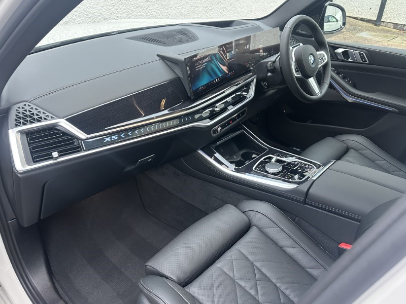 2025 (74) BMW X5 xDrive50e M Sport 5dr Auto 3649392