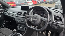 2018 (18) AUDI Q3 2.0 TDI Black Edition 5dr 4806662