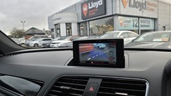 2018 (18) AUDI Q3 2.0 TDI Black Edition 5dr 4806636