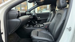 2021 (21) MERCEDES-BENZ A CLASS A180 SE 5dr 4802174