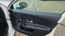 2021 (21) MERCEDES-BENZ A CLASS A180 SE 5dr 4802177