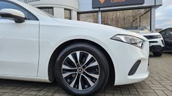 2021 (21) MERCEDES-BENZ A CLASS A180 SE 5dr 4802151