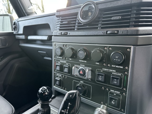 2025 (75) INEOS GRENADIER 3.0 TD 1924 6dr Auto 4864580