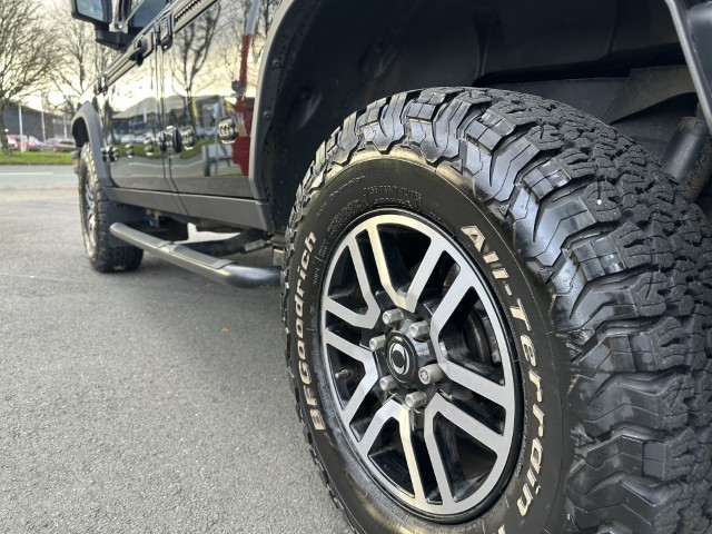 2025 (75) INEOS GRENADIER 3.0 TD 1924 6dr Auto 4864565