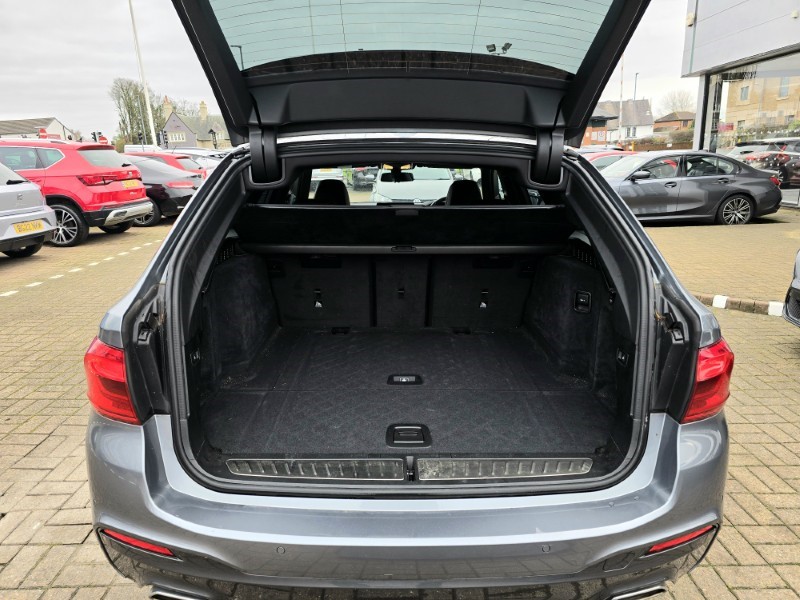 2018 (68) BMW 5 SERIES 520d M Sport 5dr Auto 4815410