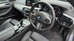 2018 (68) BMW 5 SERIES 520d M Sport 5dr Auto 4815423