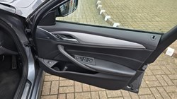 2018 (68) BMW 5 SERIES 520d M Sport 5dr Auto 4815422