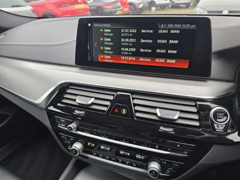 2018 (68) BMW 5 SERIES 520d M Sport 5dr Auto 4815440